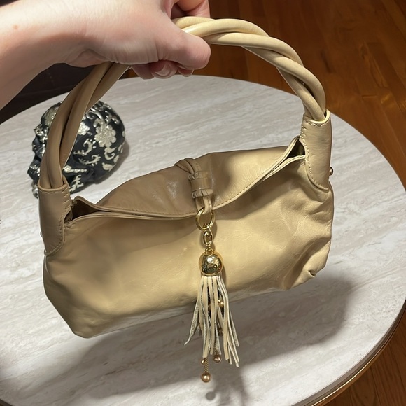 Via Spiga Lightweight Leather Handbag *Mint - Picture 3 of 11